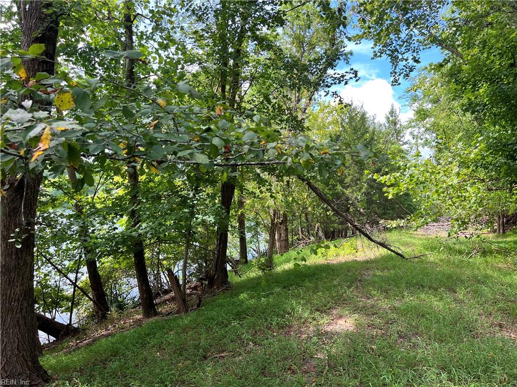 7399 Crittenden Rd Property Photo 34