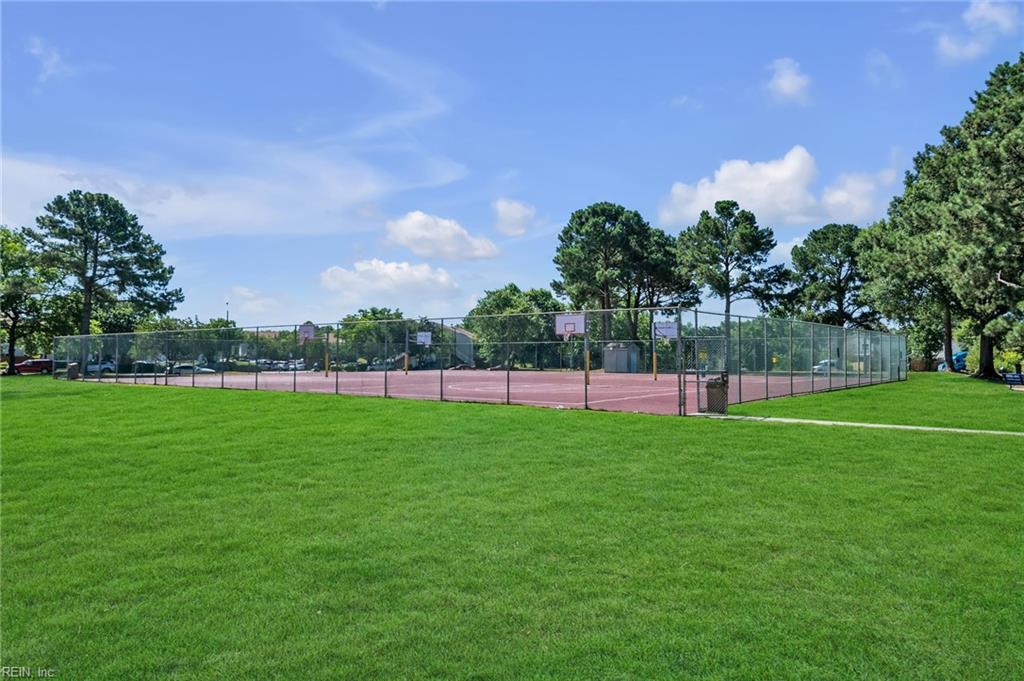 3606 Chimney Creek Dr Property Photo 5