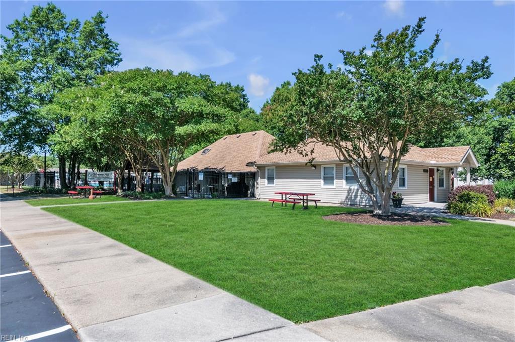 3606 Chimney Creek Dr Property Photo 6