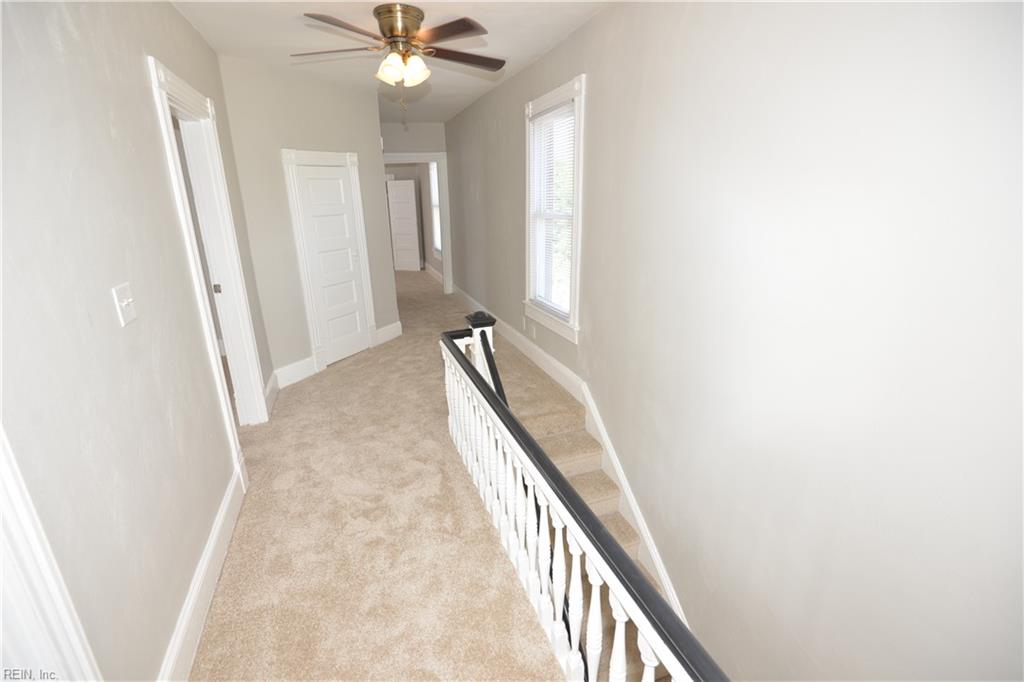 1700 Mcdaniel St Property Photo 3