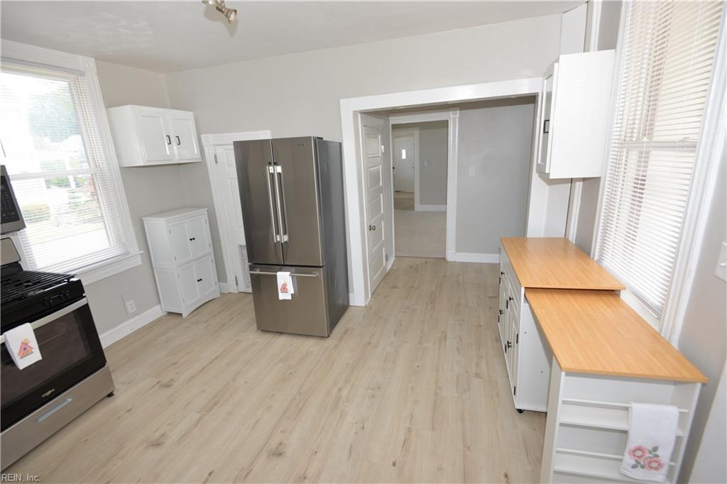 1700 Mcdaniel St Property Photo 7
