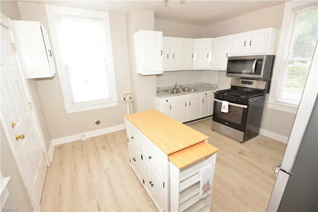 1700 Mcdaniel St Property Photo 12