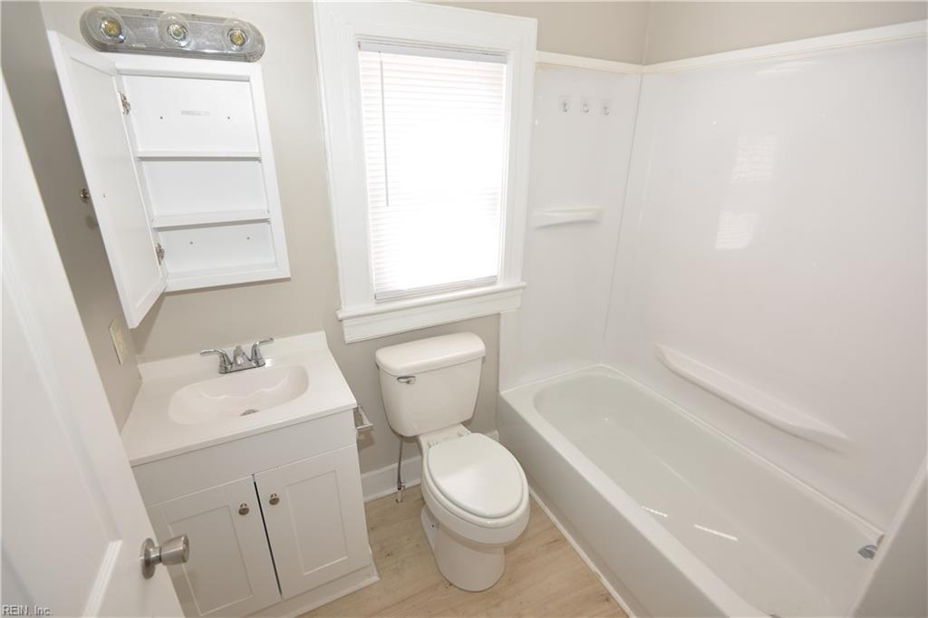 1700 Mcdaniel St Property Photo 16