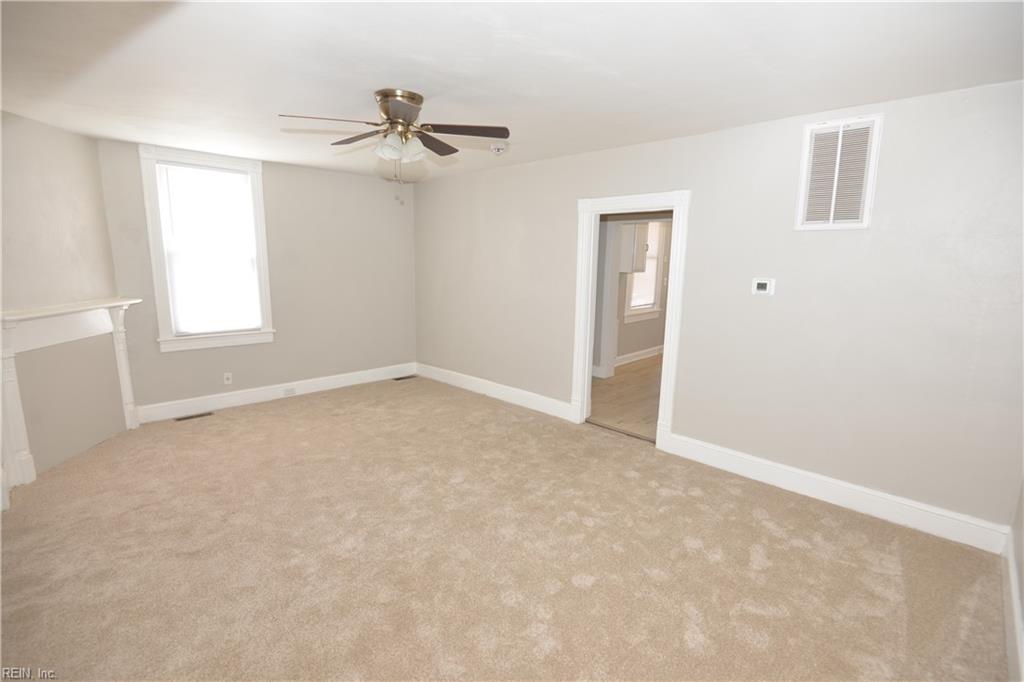 1700 Mcdaniel St Property Photo 18