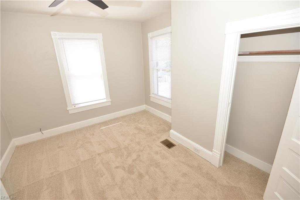1700 Mcdaniel St Property Photo 24