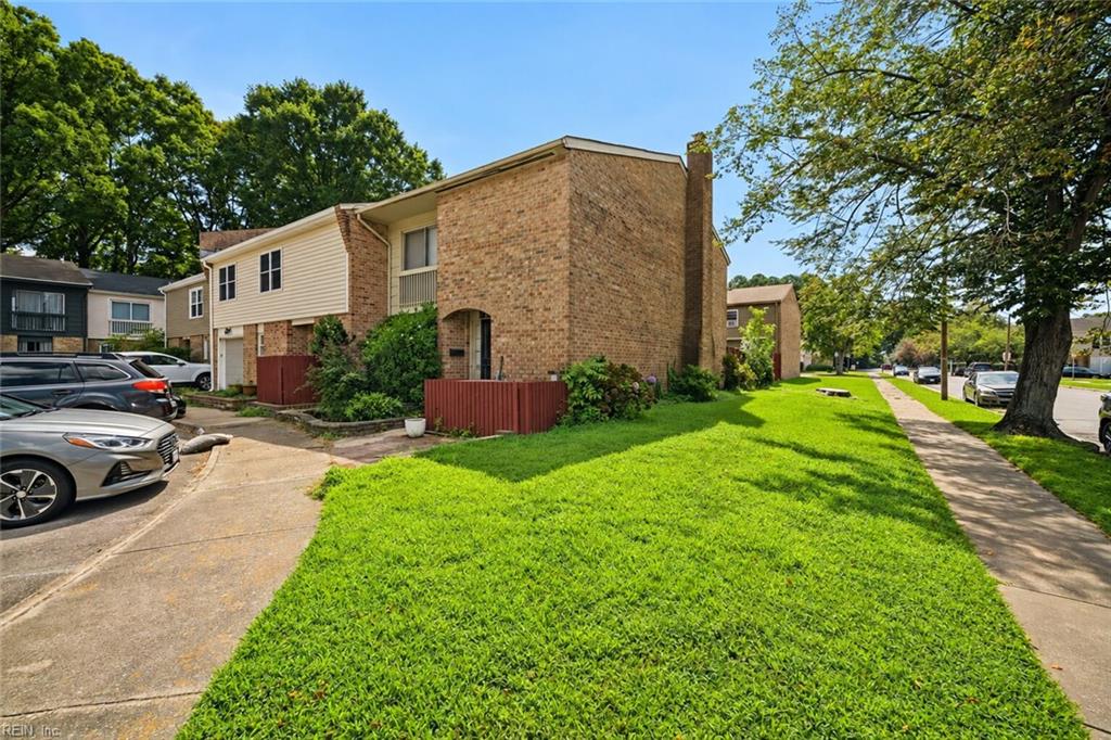 1361 Glyndon Dr Property Photo 4