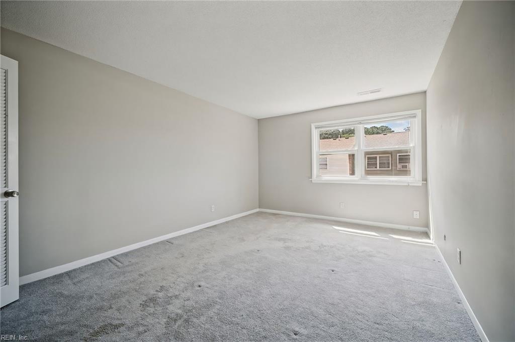 1361 Glyndon Dr Property Photo 22