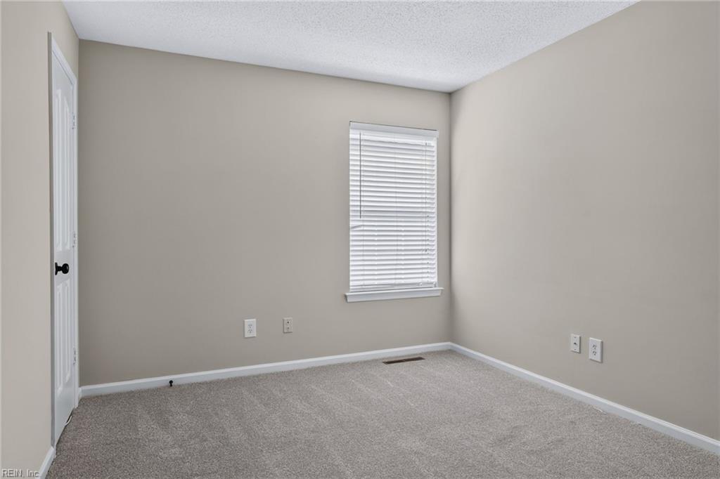 1833 Staple Inn Dr Property Photo 18