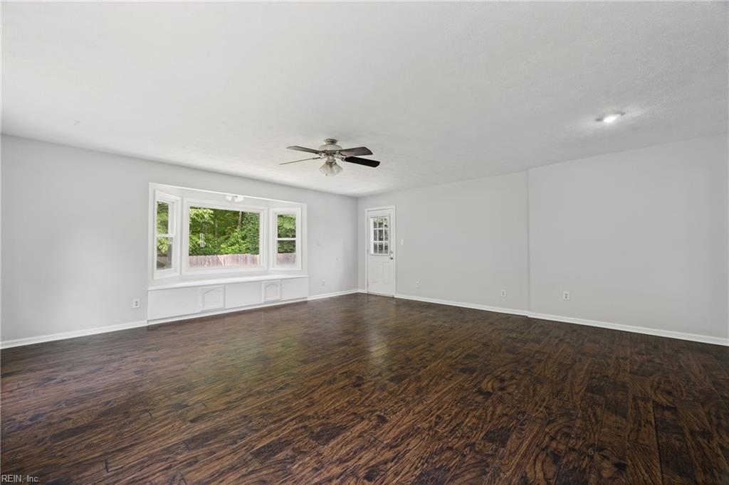 531 Dafia Dr Property Photo 18