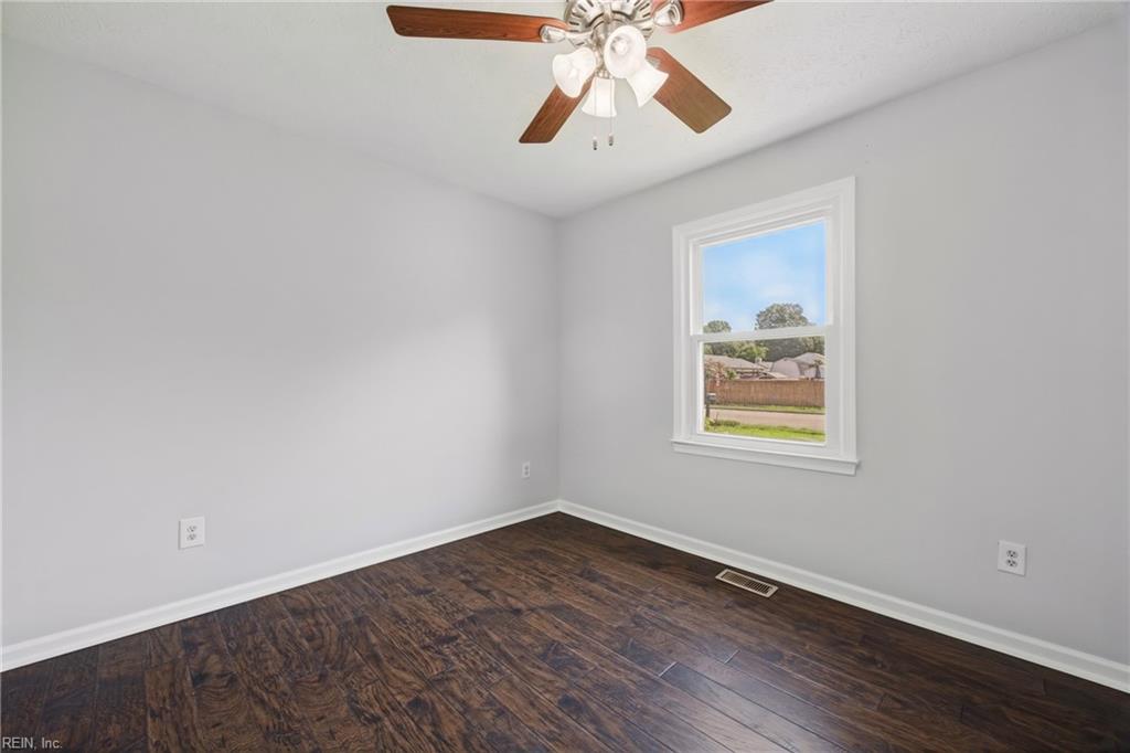 531 Dafia Dr Property Photo 27