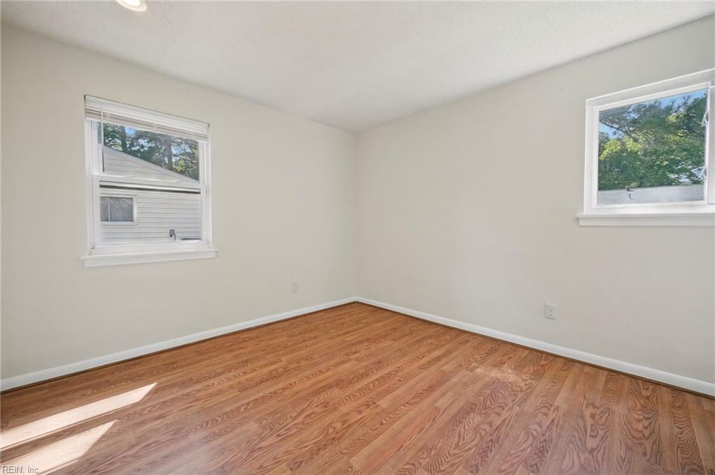 837 Trice Ter Property Photo 17
