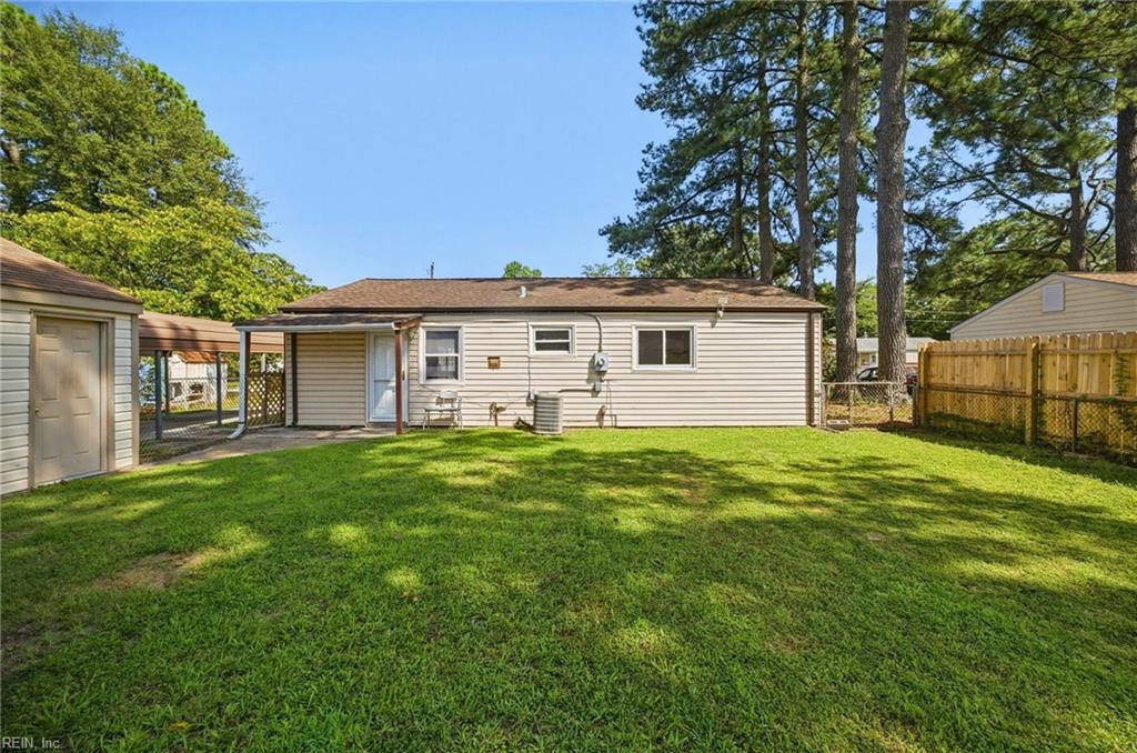 837 Trice Ter Property Photo 24