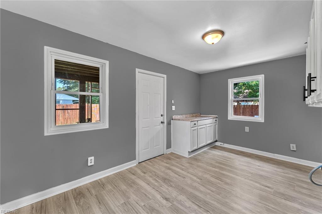 2440 Dominion Ave Property Photo 29