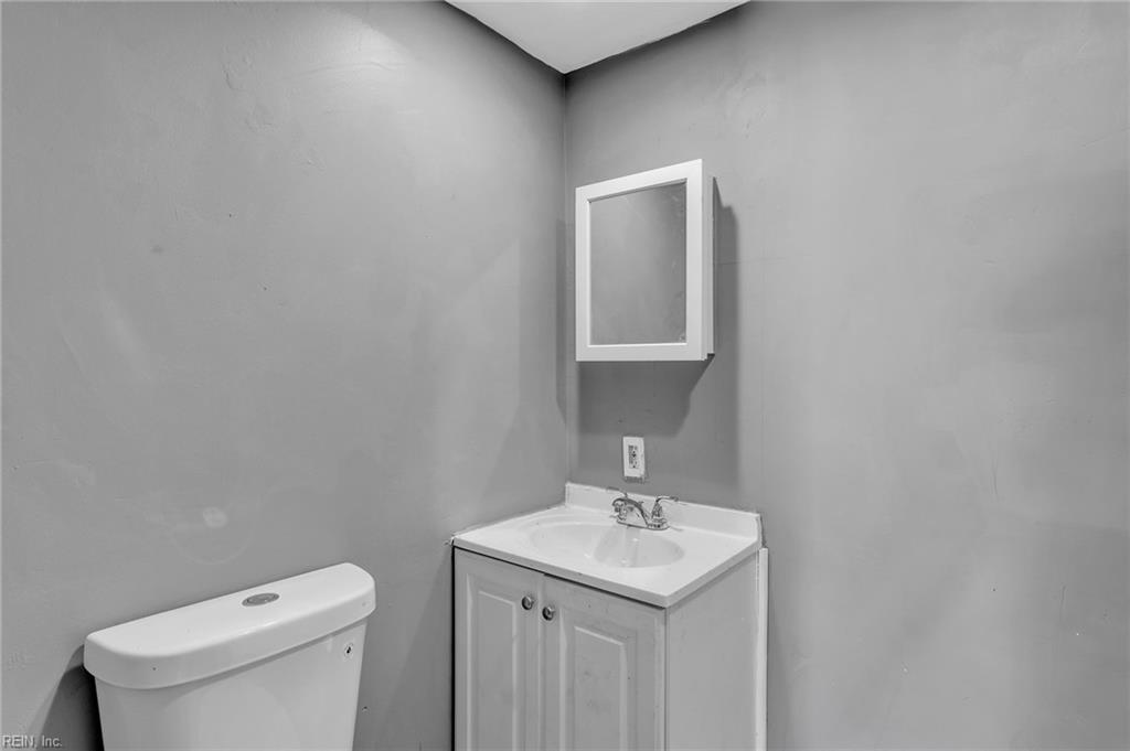 2440 Dominion Ave Property Photo 35