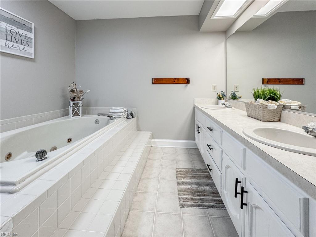 309 Barcelona Dr Property Photo 30