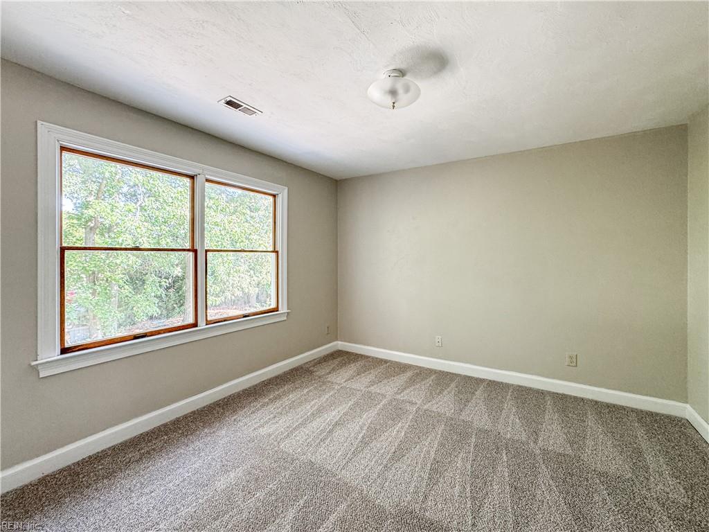 309 Barcelona Dr Property Photo 35