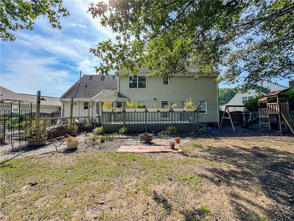 309 Barcelona Dr Property Photo 46