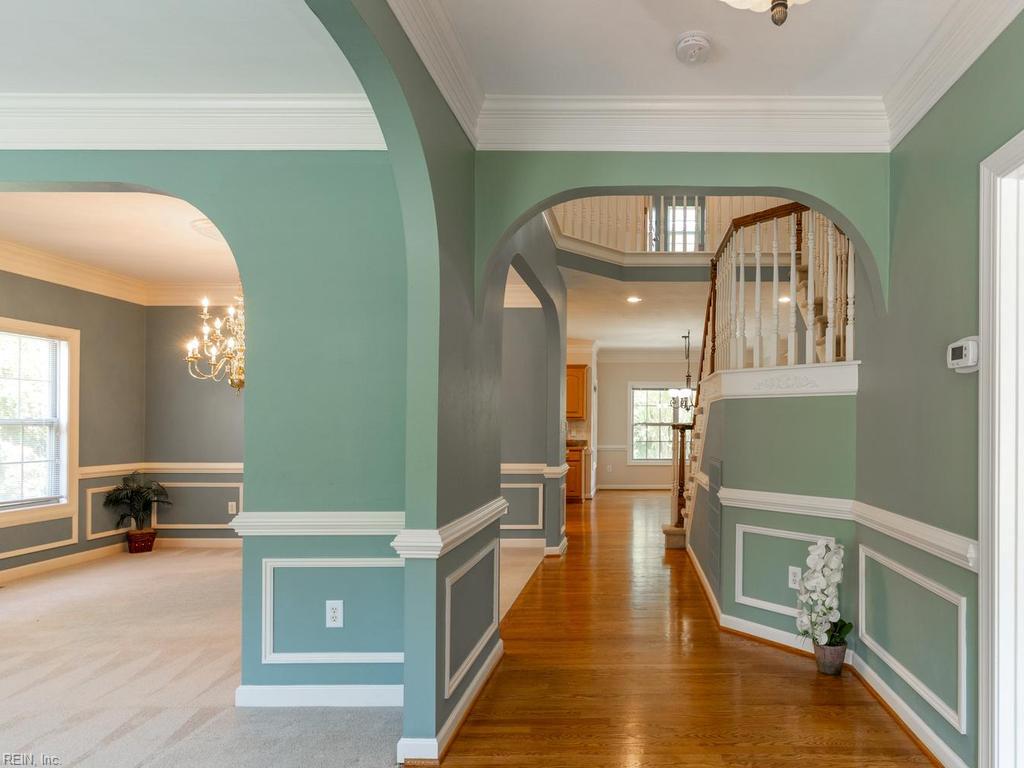 138 Greengable Way Property Photo 3