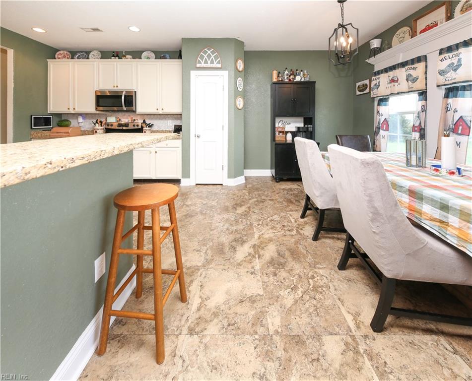 126 Algonquin Trl Property Photo 10