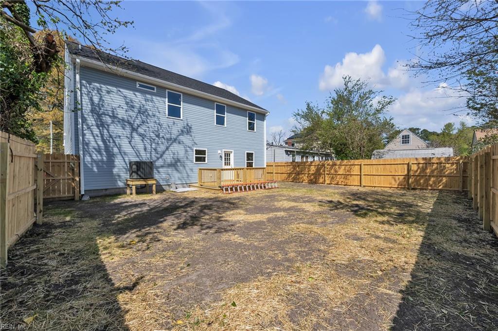 1608 Colon Ave Property Photo 38