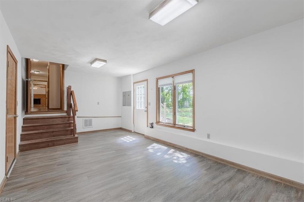 1204 Murray Dr Property Photo 38