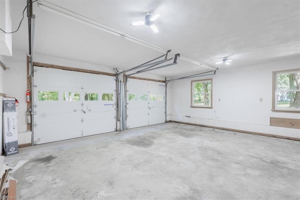 1204 Murray Dr Property Photo 39