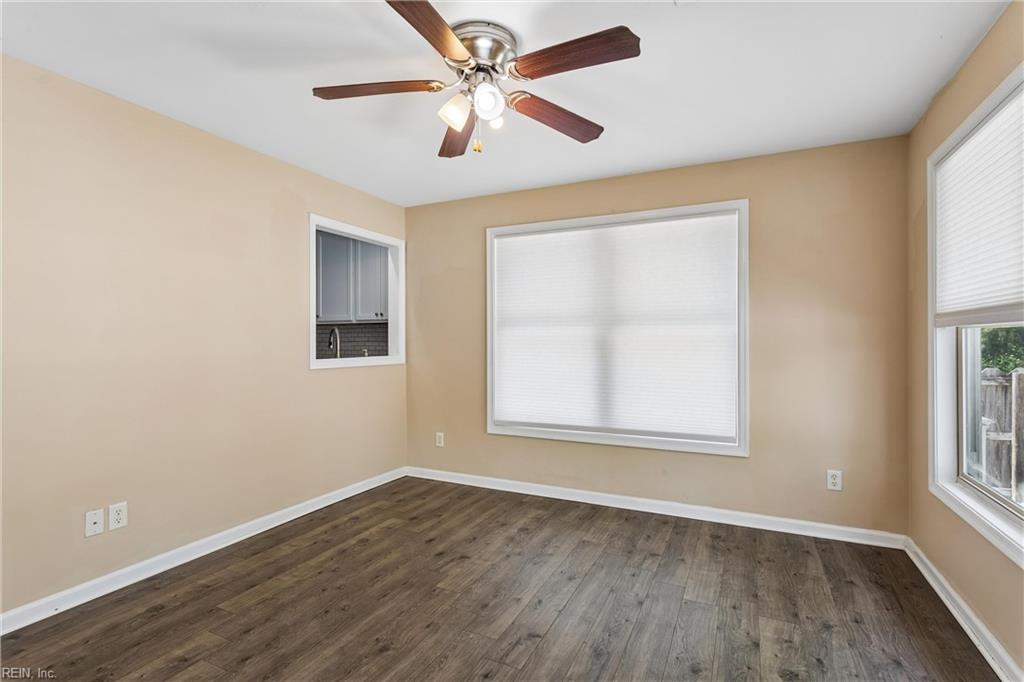 28 Holly St Property Photo 18