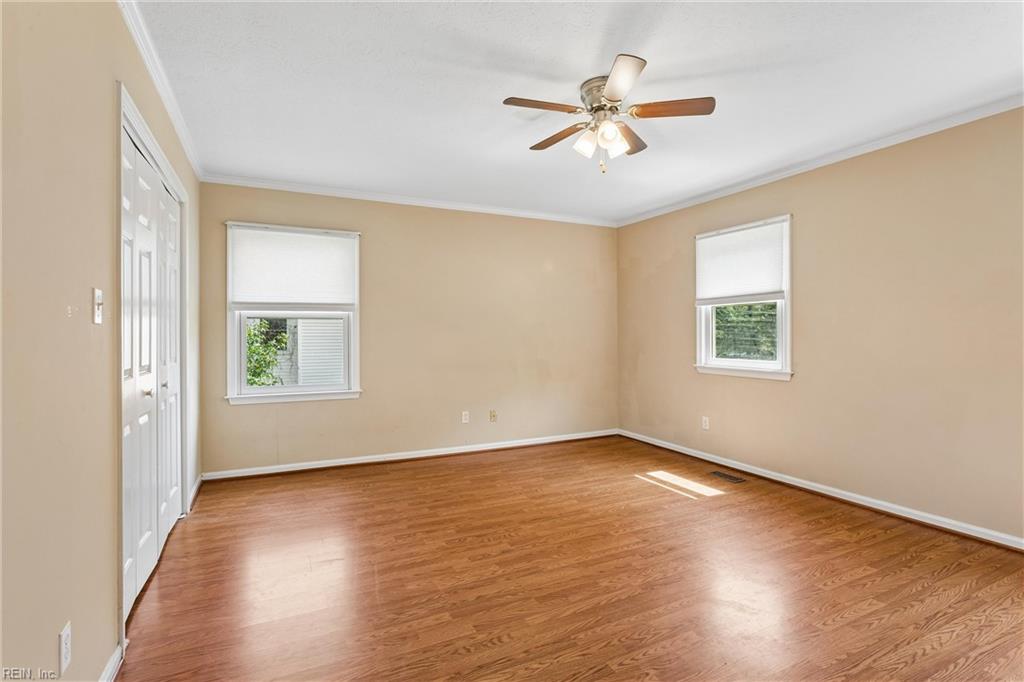 28 Holly St Property Photo 27