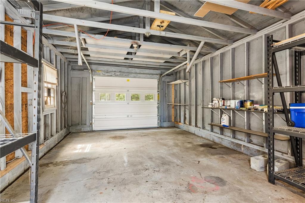 28 Holly St Property Photo 45