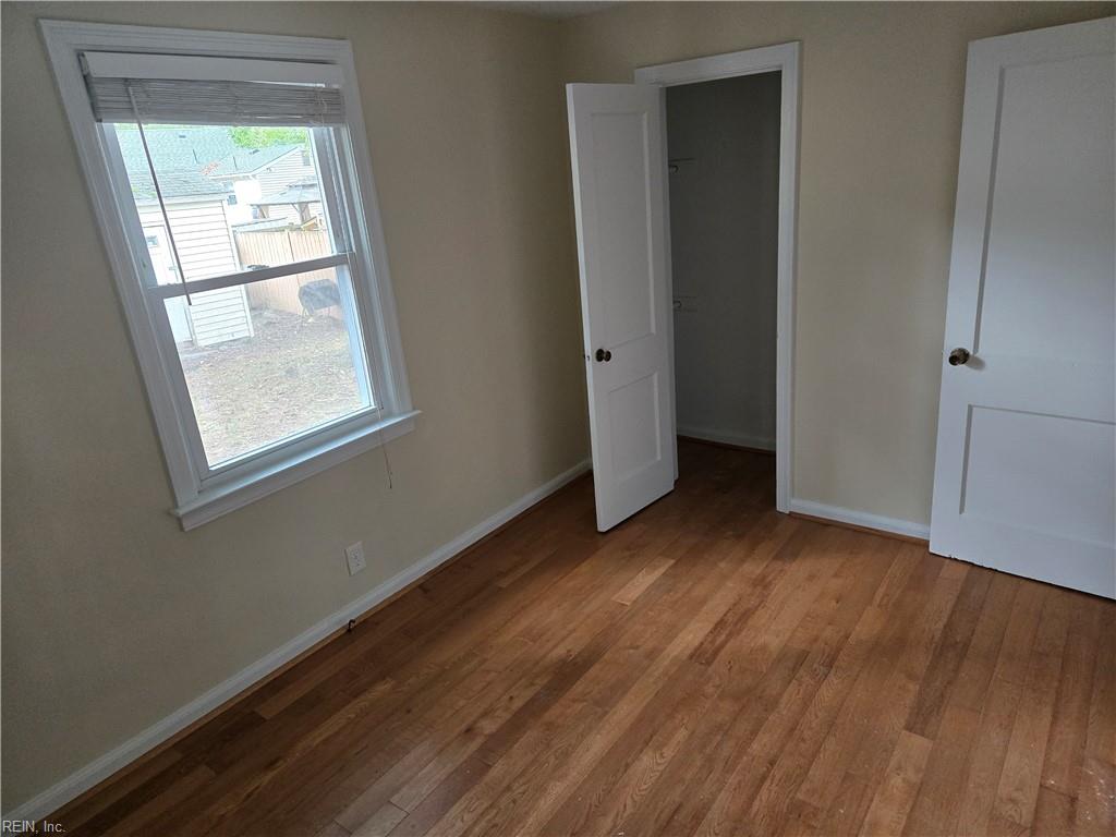 425 Lenox Ave Property Photo 11