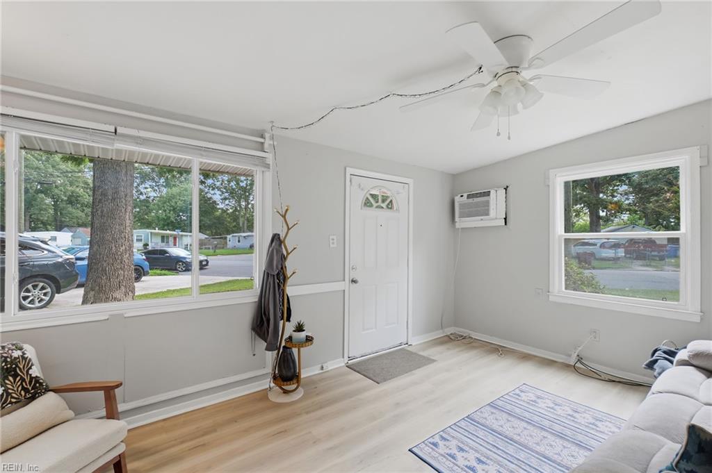 2501 Harling Dr Property Photo 3