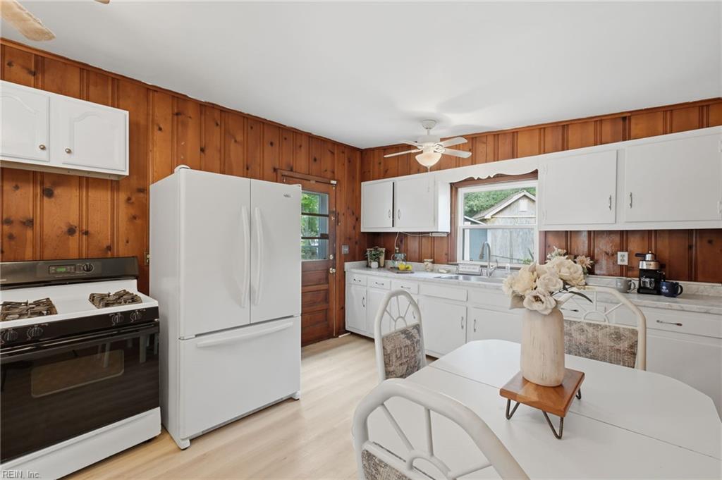 2501 Harling Dr Property Photo 14