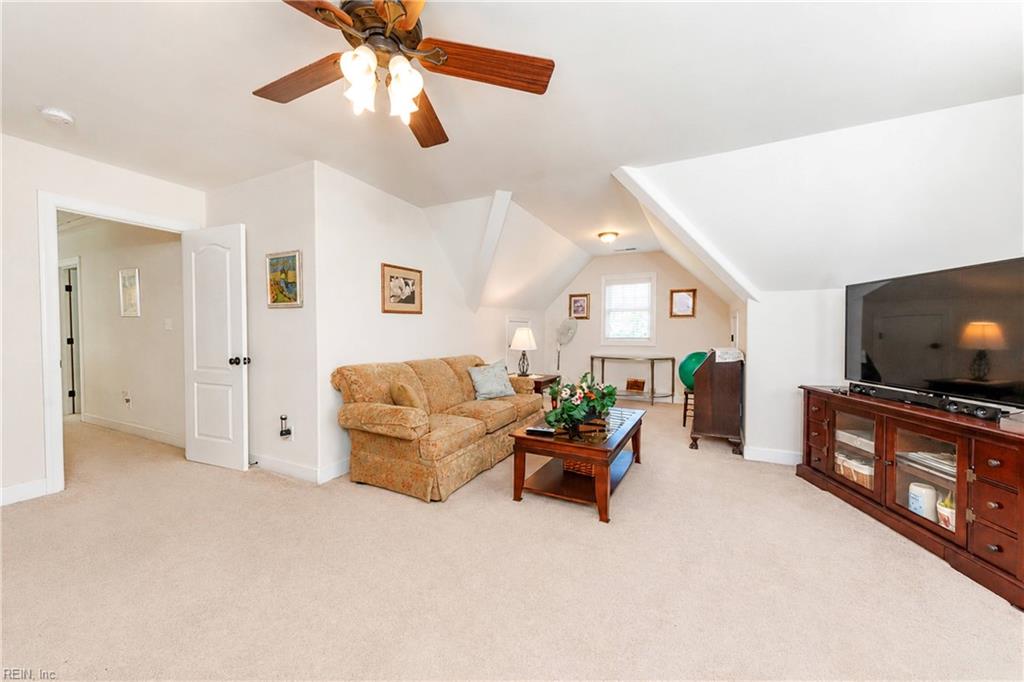 195 Stanley Ct Property Photo 29