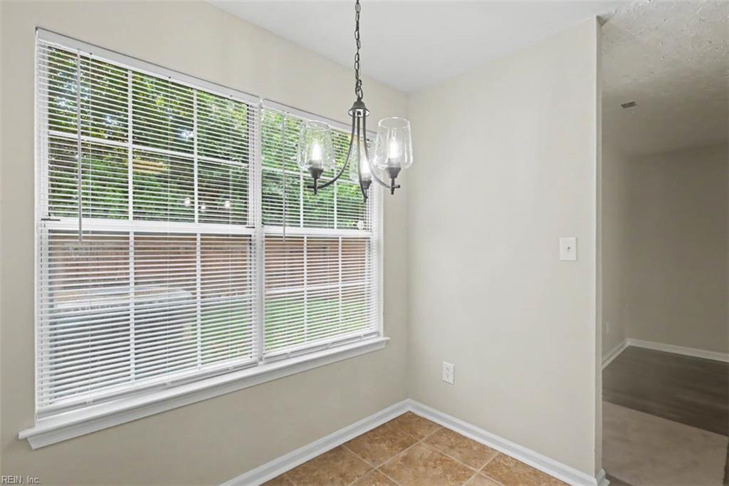 37 S Gawain Way Property Photo 18