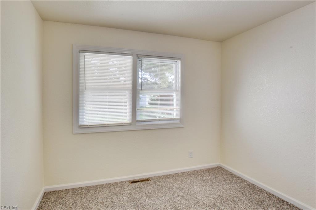 1005 Liston Ln Property Photo 23