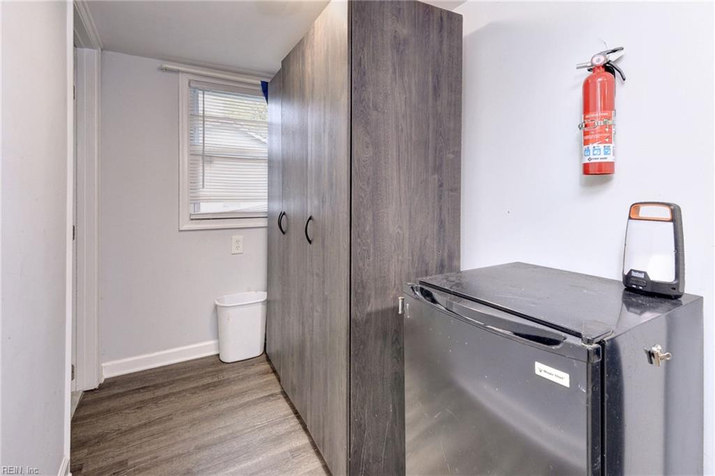 135 Pochin Pl Property Photo 20