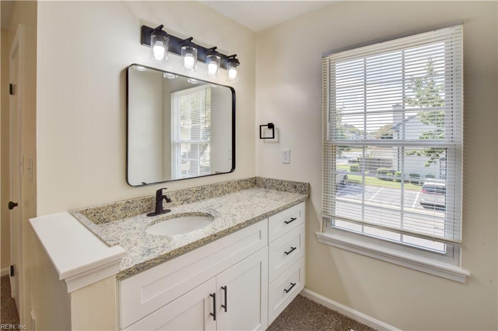 604 Oleander Cir Property Photo 35