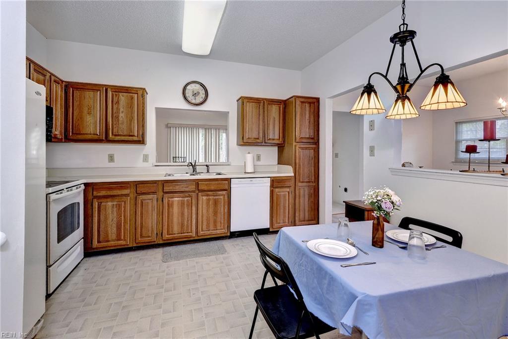 1324 Stillwater Court Ct Property Photo 13