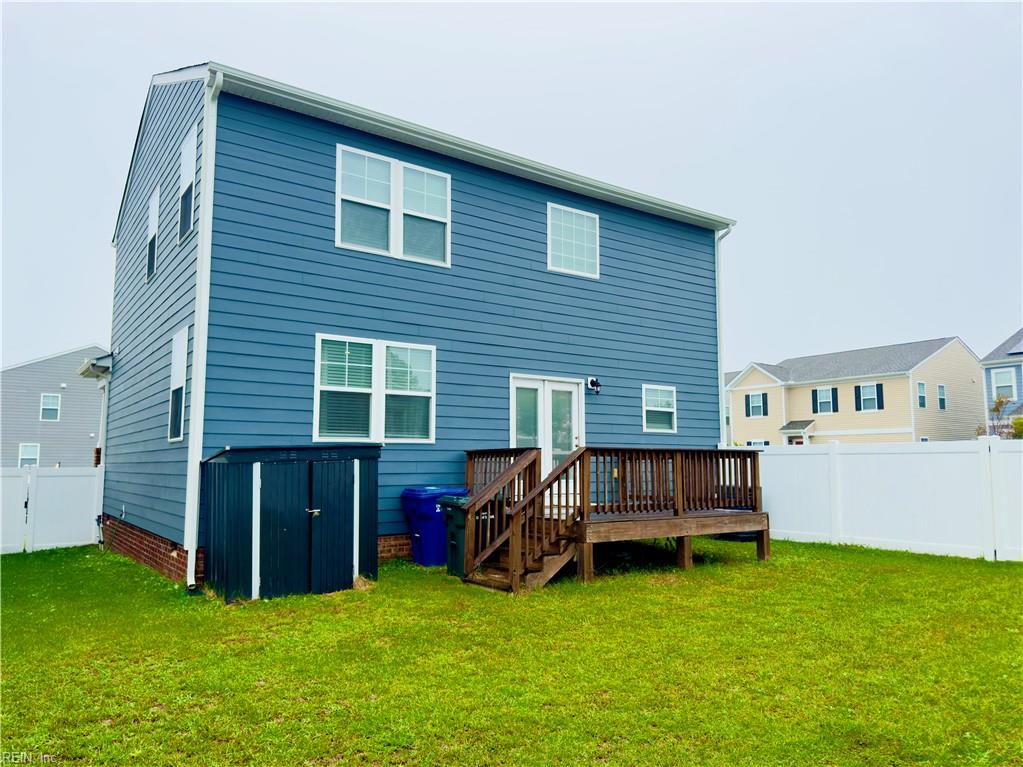 101 Stephens Ct Property Photo 3