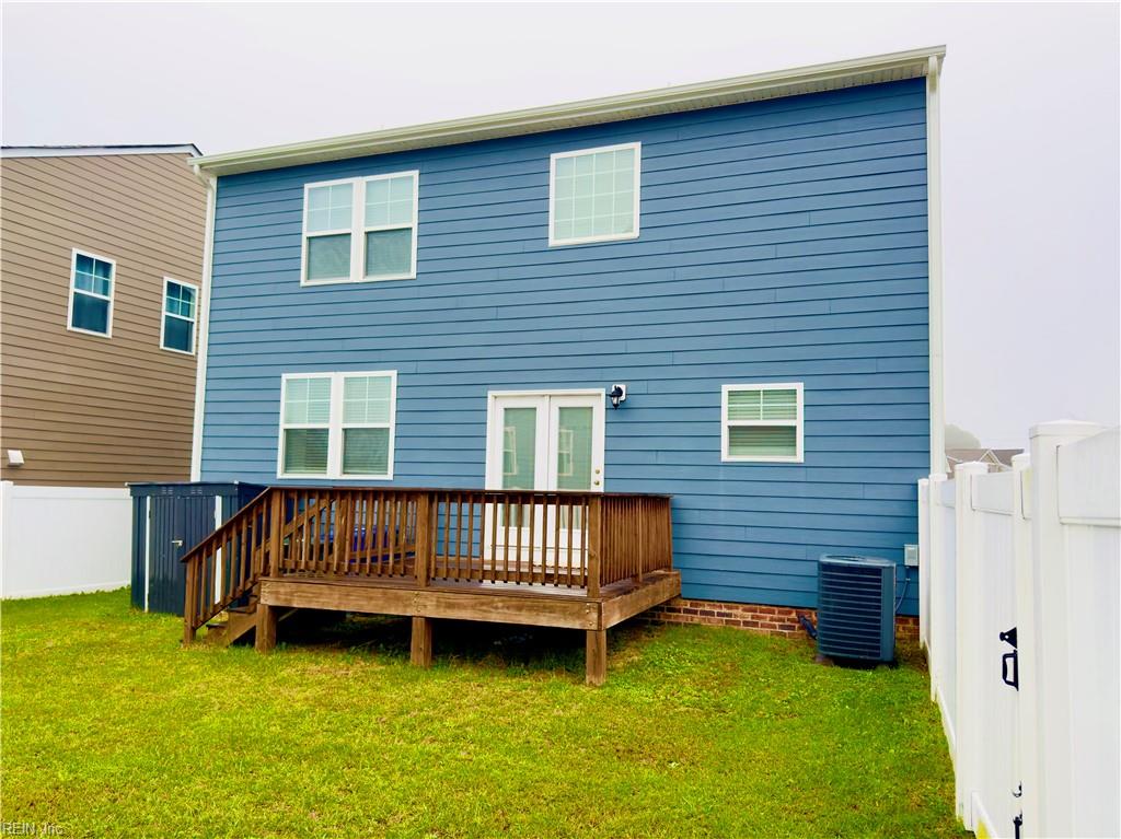 101 Stephens Ct Property Photo 4