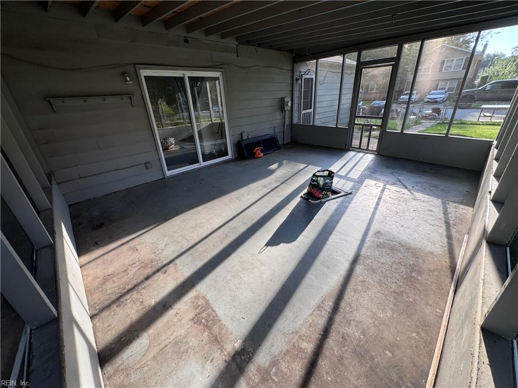 1039 Windjammer Dr Property Photo 26