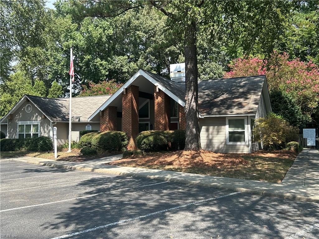 110 Stratford Dr Property Photo 20
