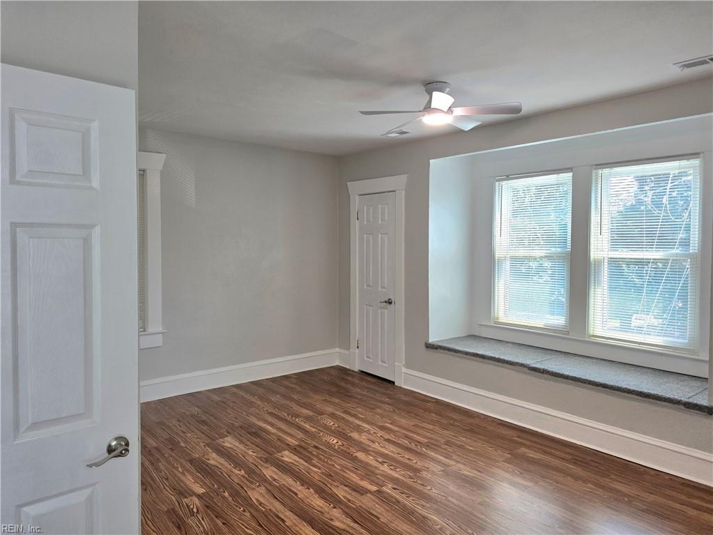 922 Druid Cir Property Photo 39