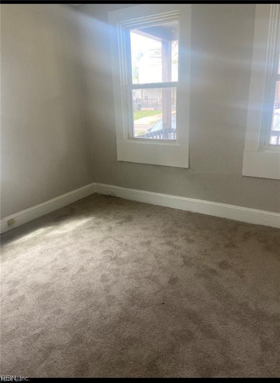 1601 Elm Ave Property Photo 8