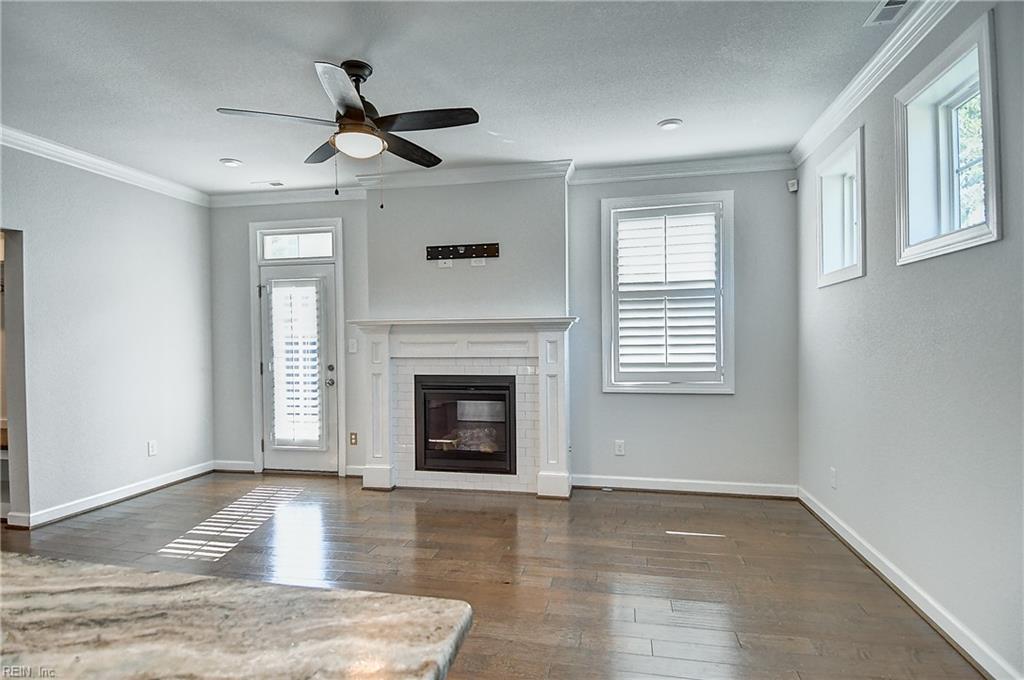 1320 Mediterranean Ave Property Photo 8