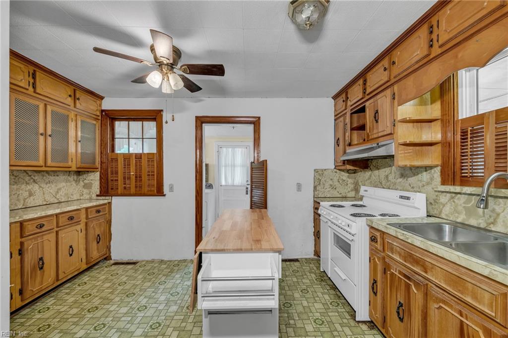 607 Fairview Ln Property Photo 7