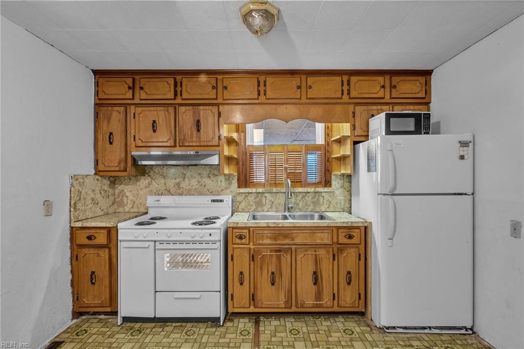 607 Fairview Ln Property Photo 10
