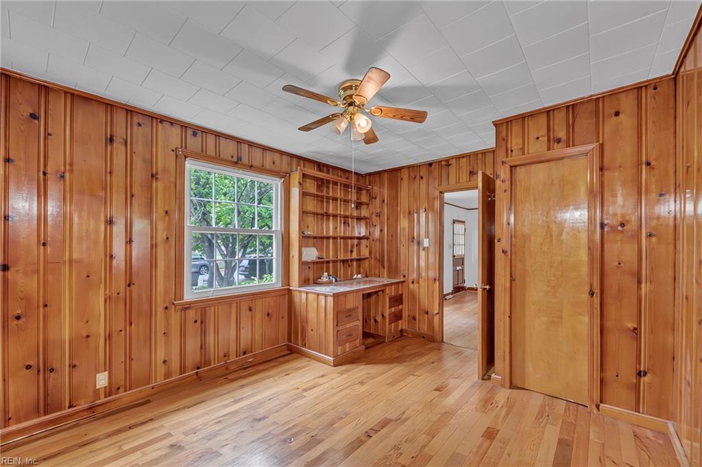 607 Fairview Ln Property Photo 17