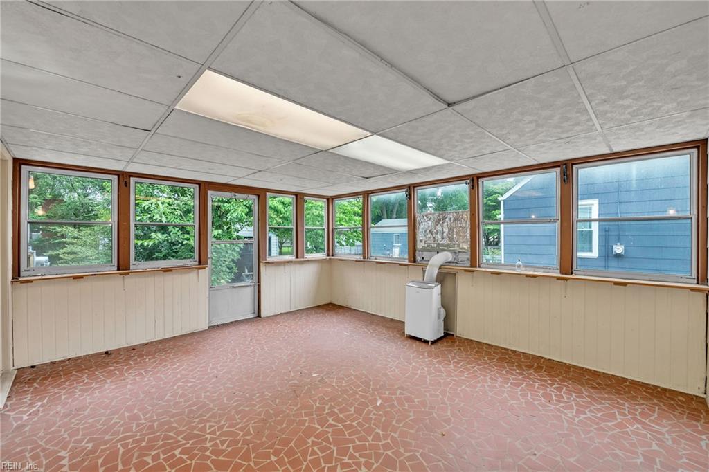 607 Fairview Ln Property Photo 26
