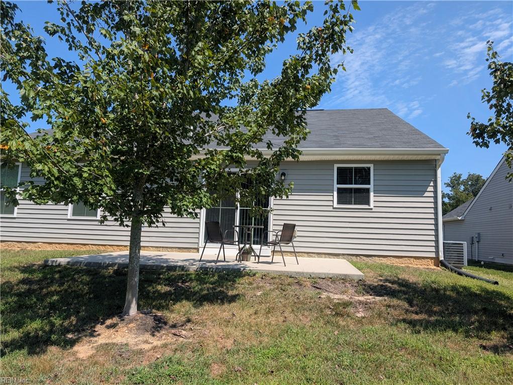 105 Rustic Run Ln Property Photo 42